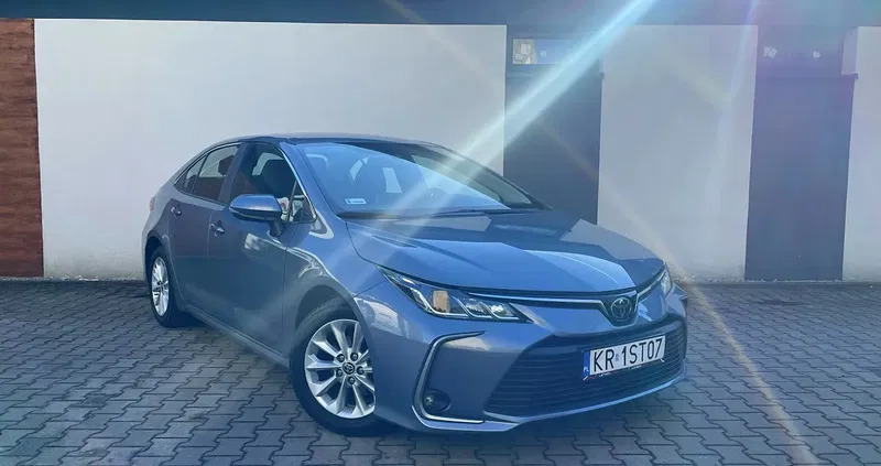 toyota śląskie Toyota Corolla cena 70900 przebieg: 84521, rok produkcji 2020 z Police